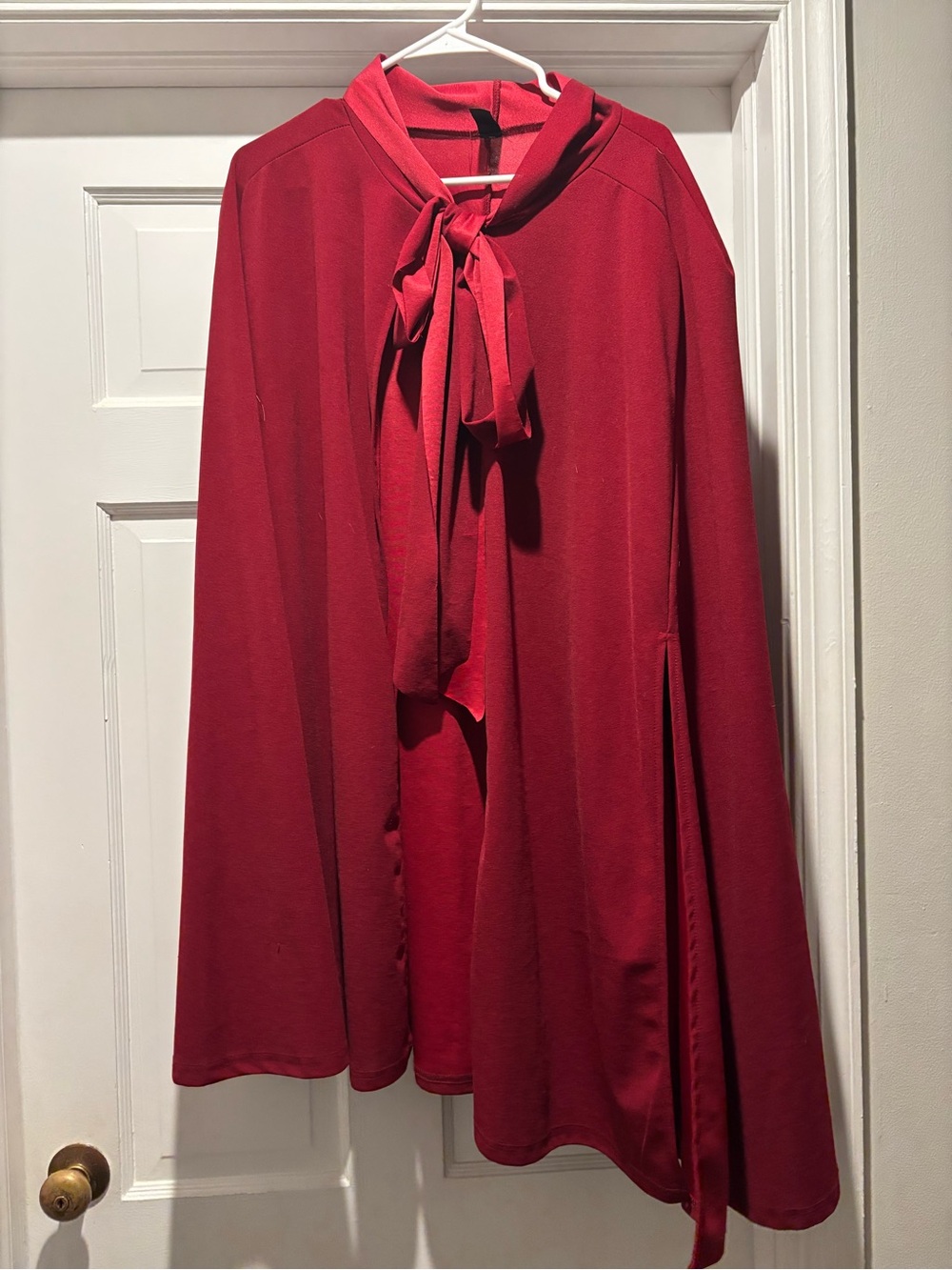 SHEIN Red Tie-Neck Cape